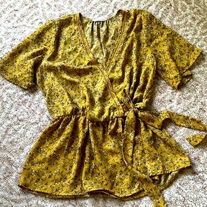 Sienna sky womens blouse